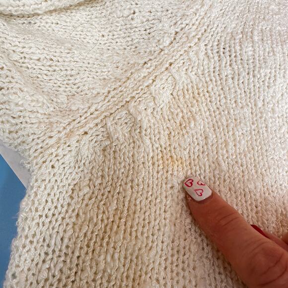 Bonnie Lee Division of LeRoy Vintage Cream Crochet Boucle Sweater Size 44 - Picture 10 of 10